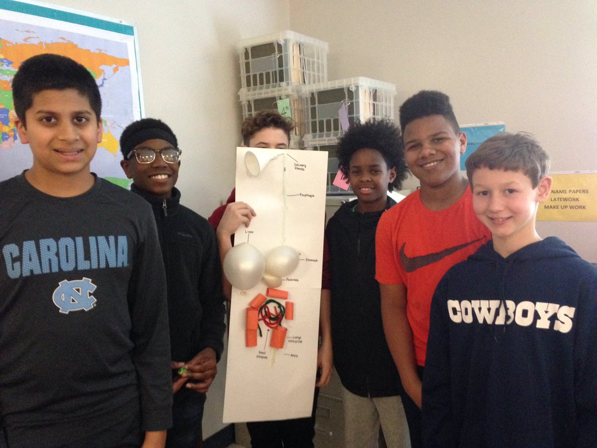 meskillscience's tweet photo. Learning about digestion #codeblue #hrmspatriots #science @hrmspatriot https://t.co/FmDs4nf1I6