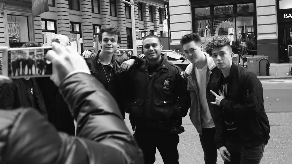 calumnutellx's tweet photo. @whydontwemusic @YouTube I did π
#WDWFree https://t.co/3388ZBFSGi
