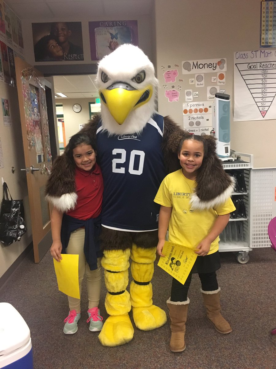 #greatkindnesschallenge #lpsoars <a href="/Jasonbrooks25/">Jason Brooks</a> @KathyHench