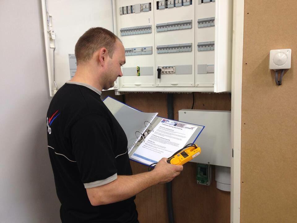 ClimaPro's tweet image. NEN 3140 keuring.