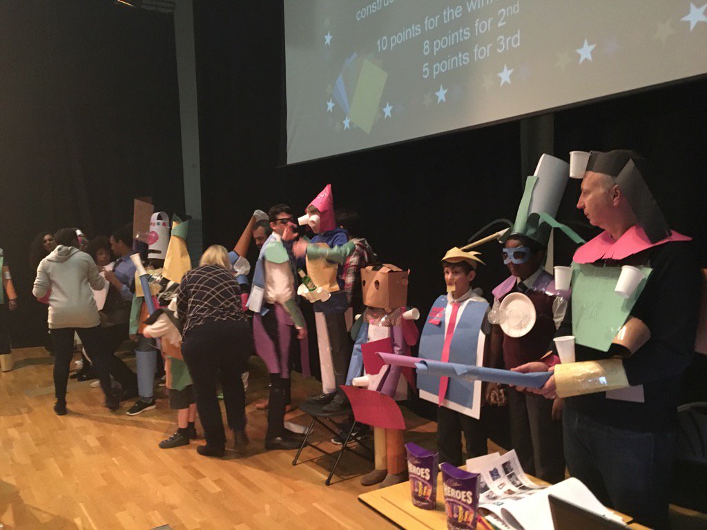 GaryKynaston's tweet photo. Final round of the quiz. Creativity in abundance. HA quizzers vying for top spot @HammersmithAcad https://t.co/tYidj1nQyJ