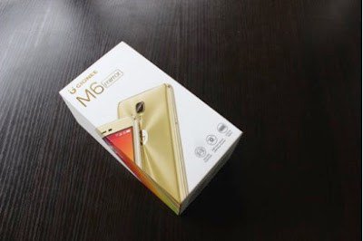 hit9ja_com's tweet photo. Unveiling The Gionee M6 Mirror : A Phone Bigger Than Your Needs https://t.co/1M9TzZGQ9H https://t.co/EfKvfTy1d0