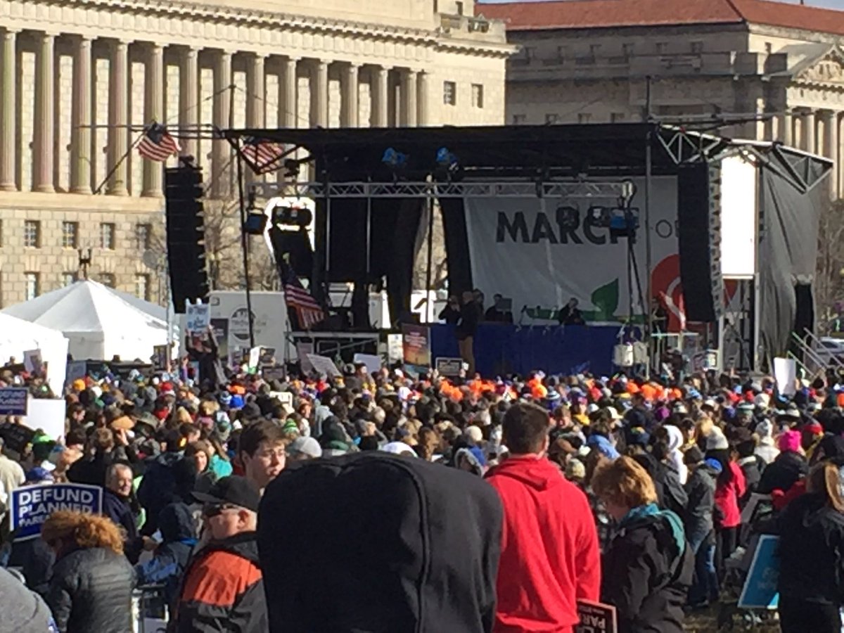 KapaunMarch's tweet photo. Is Lady Gaga going to be here, or was that for something else? https://t.co/BtB5EZE1pm