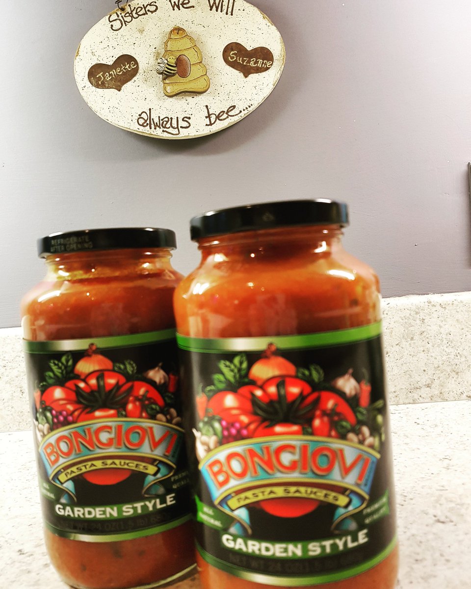 suzanne1245's tweet photo. Down 2 my last 2 jars of @BongioviBrand Big girlie night ahead tomorrow night with my inlaws #lasagne #pizzaring & of course the wine .:) https://t.co/9WHNDq6ULb