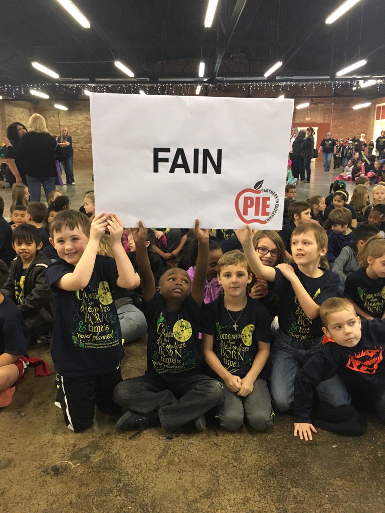 Fain 2nd Grade @ Read 2 Learn Rally! <a href="/fainrockets/">Fain Elementary</a>