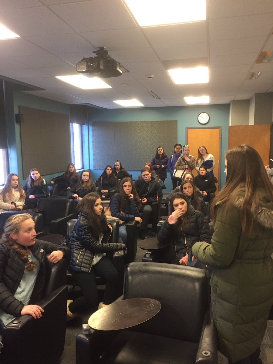 OBcollege's tweet photo. Guided tours @urichmond https://t.co/jXtcvUh7lD