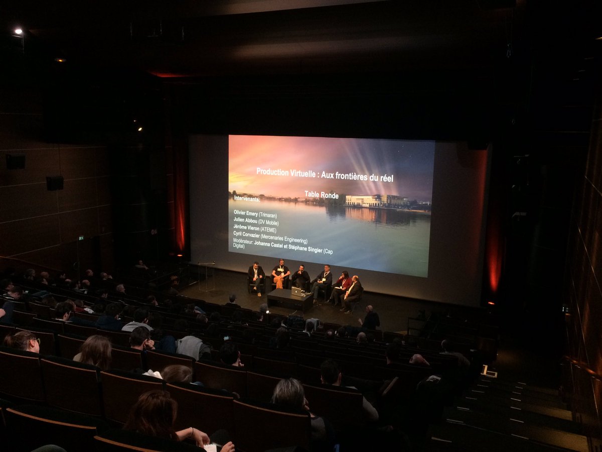centredesarts95's tweet photo. #PIDS2017 encore! Table ronde Production virtuelle: aux frontières du réel @trimolive @DV_Mobile @ateme_tweets @johanna_castel #VR #VFX https://t.co/6S0ktFFstm