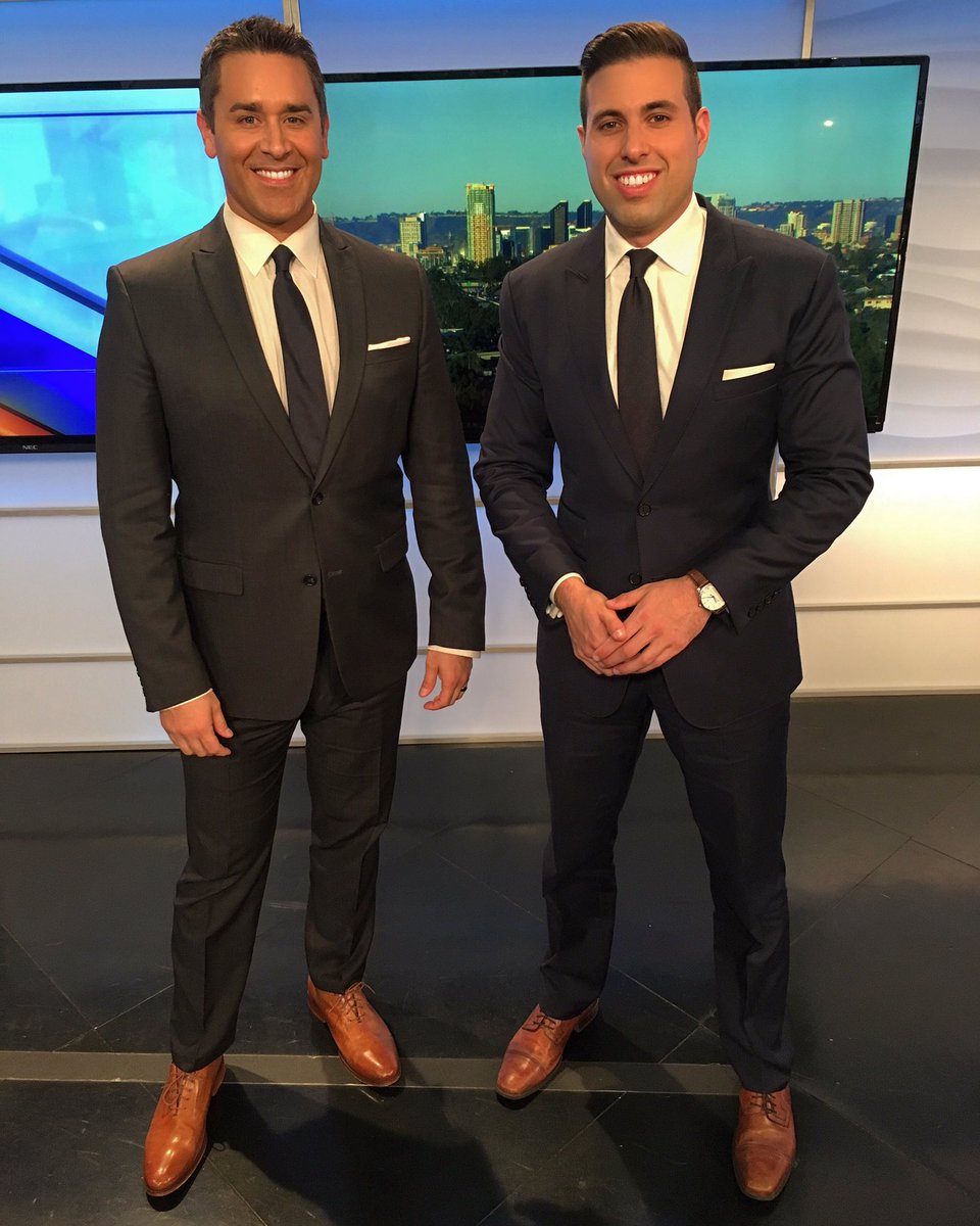BrianShlonskyTV's tweet image. The question is.... Was this planned, or is the bromance just that real? @10NewsJason