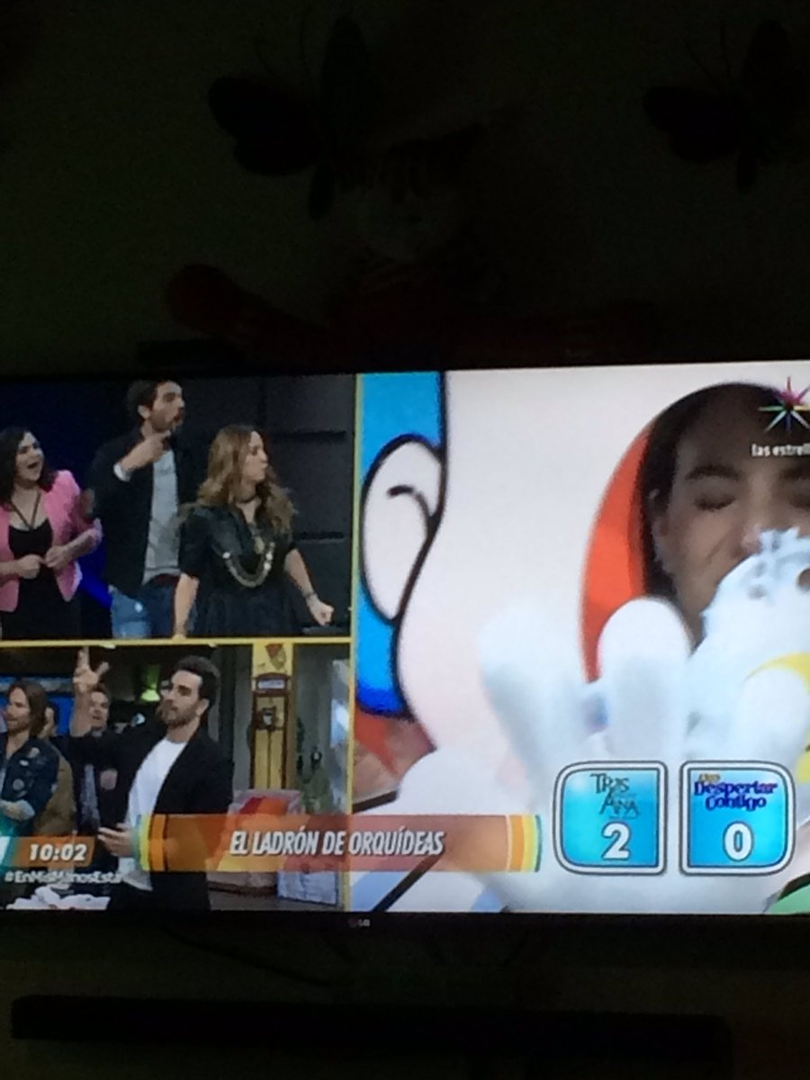 Vicko2802's tweet photo. @elavelden  cuando sabes que ya valiste por culpa de tus compañeros jajaja hasta así luces guapetona saludos https://t.co/YDkk96QGEE