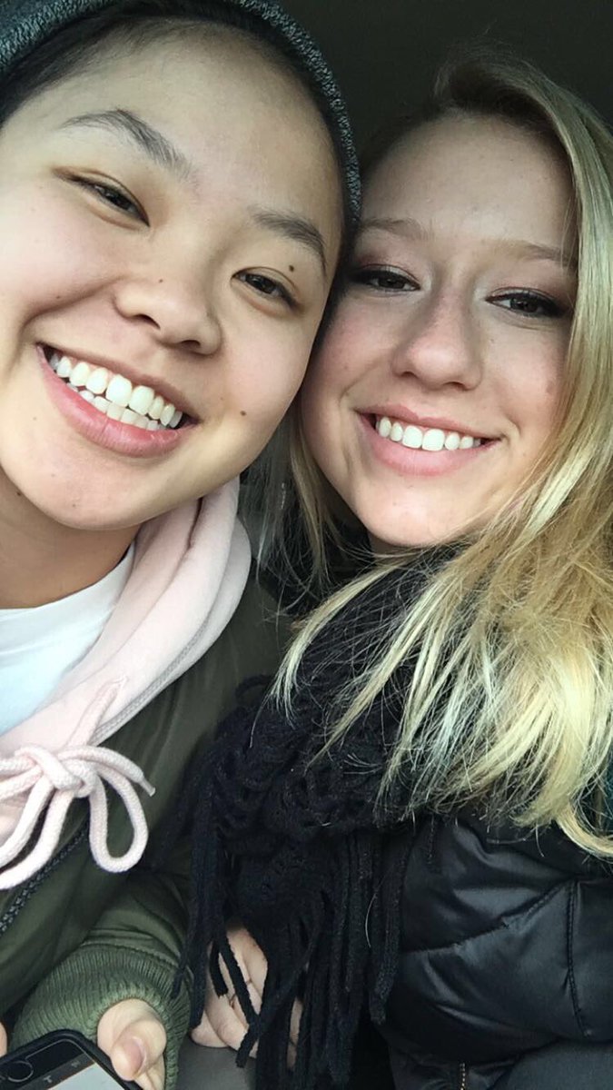 lilipaici's tweet photo. 🎉Happy birthday to bff @ertlethejedi thanks for always being there for me, love you ❤ https://t.co/mriQzN2ftE