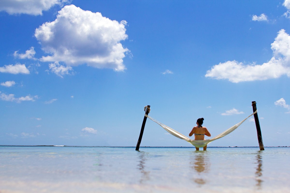 40canones's tweet photo. ¡Y el día pinta fenomenal en la #CostaMaya! Ya es fin de semana y merece una escapada a las playas de #Mahahual.www.40canones.com https://t.co/uUG5vP78Gk
