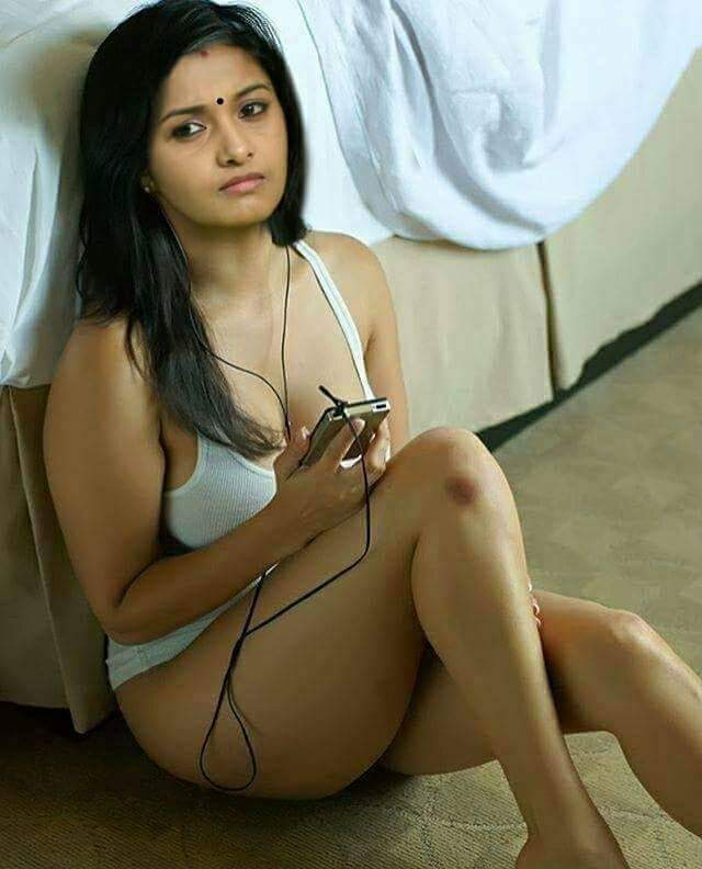 kavitharani345's tweet photo. ஓக்க யார் கூப்பிடலாம் https://t.co/D2CbxrD7Ui