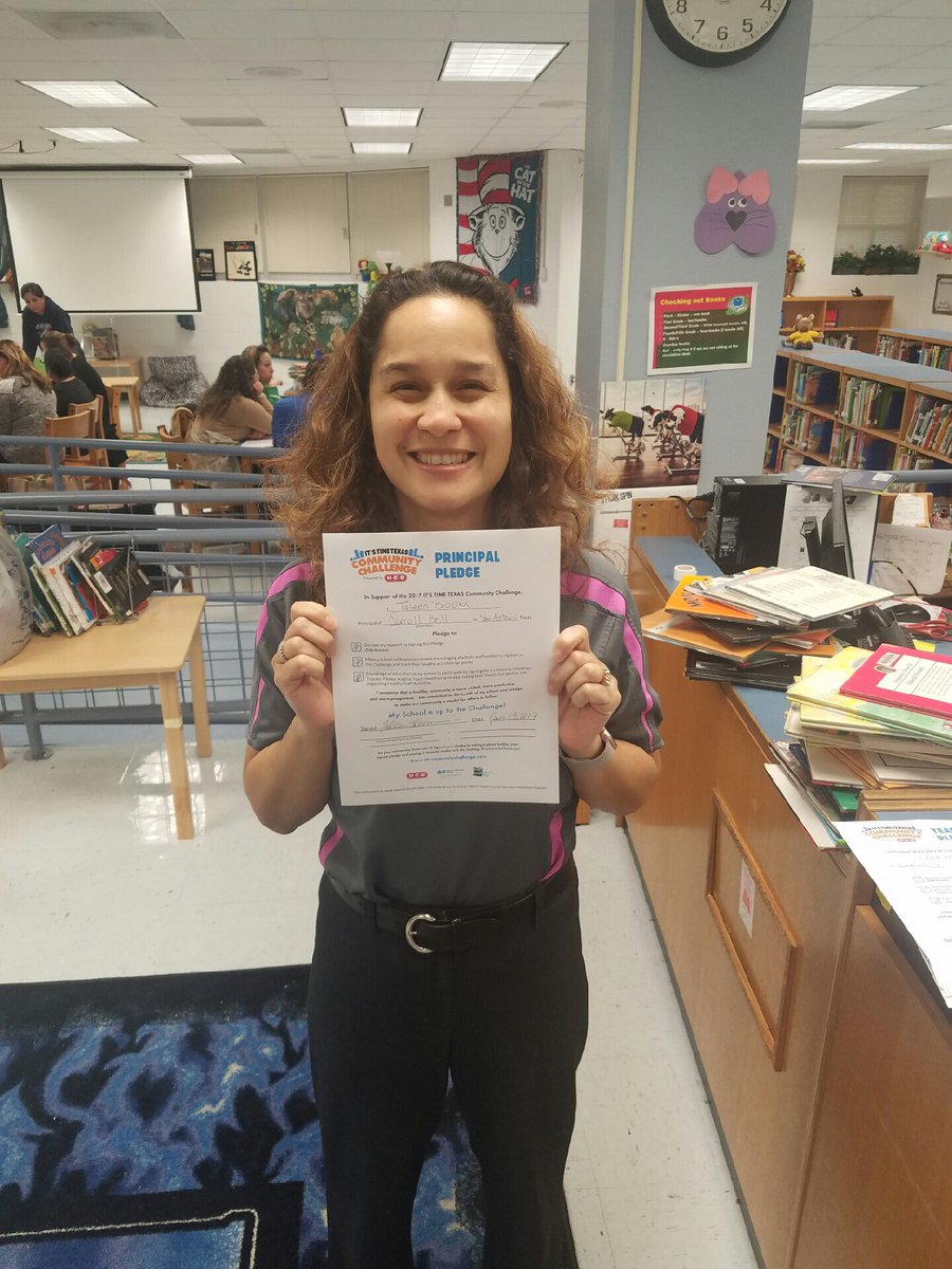 HISDWellness's tweet photo. Carroll Bell's Principal took the pledge! Has yours? #communitychallenge @ITSTIME #fitcitysa https://t.co/dUxHlS1wv2