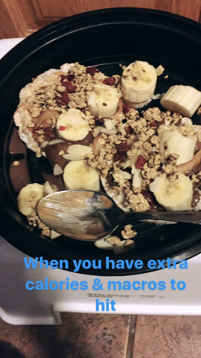 HndiCapablFtnss's tweet photo. Rice cakes @MyArcticZero PB,banana @buffbake_uk  with granola &amp; almonds @FitMenCook #cleansnack #cheatclean #FitFriday  #fitmencook https://t.co/HRqrPUJQJK