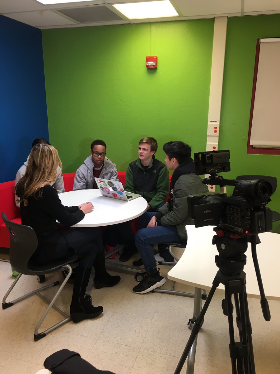 Thank you @JodiGFox5NY for coming to @mineolahs to interview our Congressional App Challenge winners #congressionalappchallenge