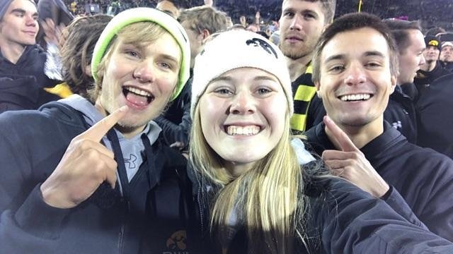 ZacharySmith23's tweet photo. Happy birthday to the person who only goes to Hawk games for the fight song! Have a good one Shitz! @HaileysTitz #HBDFam https://t.co/HvHk7abBPy