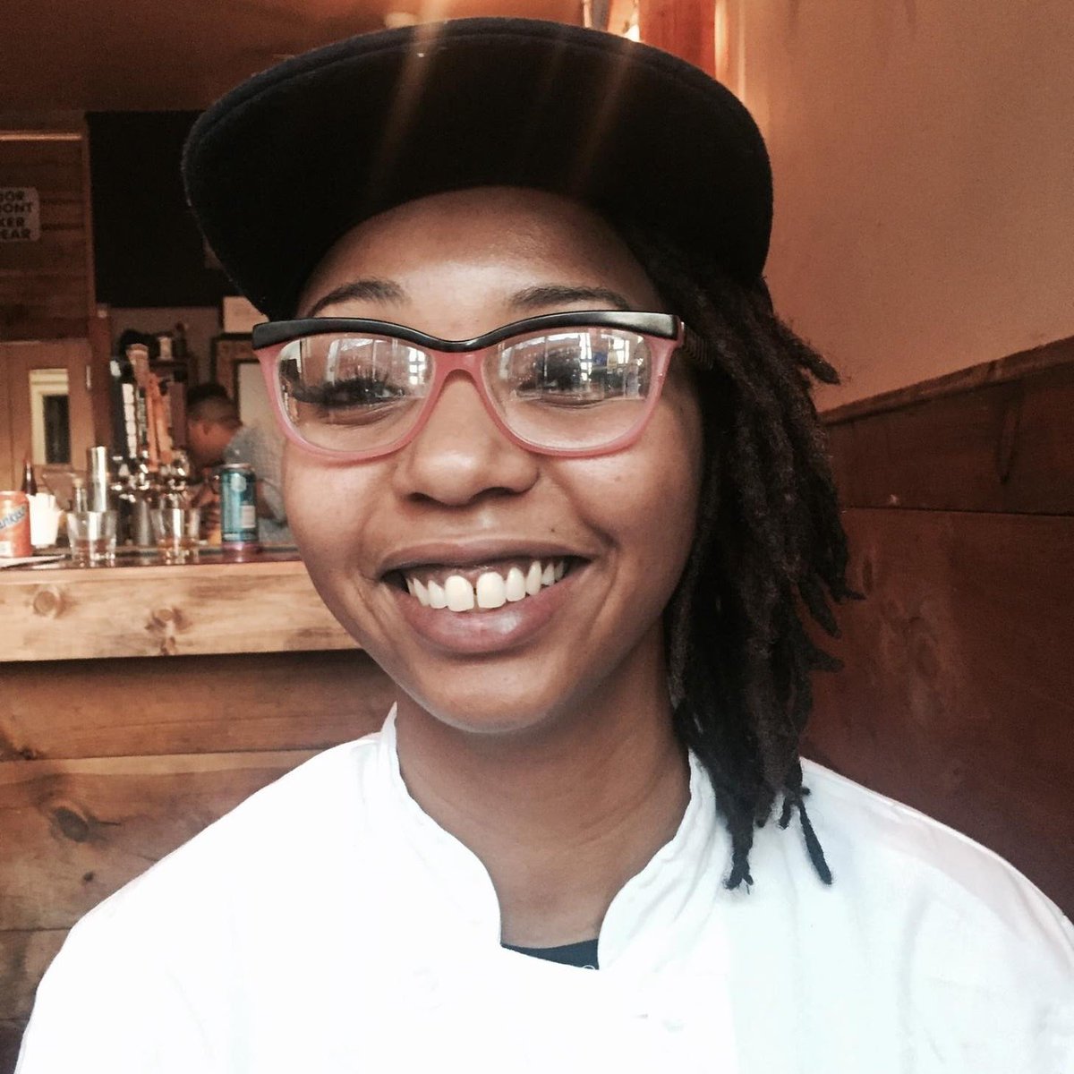 Come join us for lunch! We have Shanice on the line today, cooking each and every dish with love.