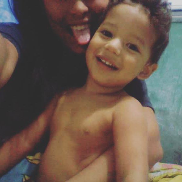 Frabiip's tweet photo. #Niñera #Pequeño #Teadoro Aaron<3 https://t.co/sdqxInoxfq