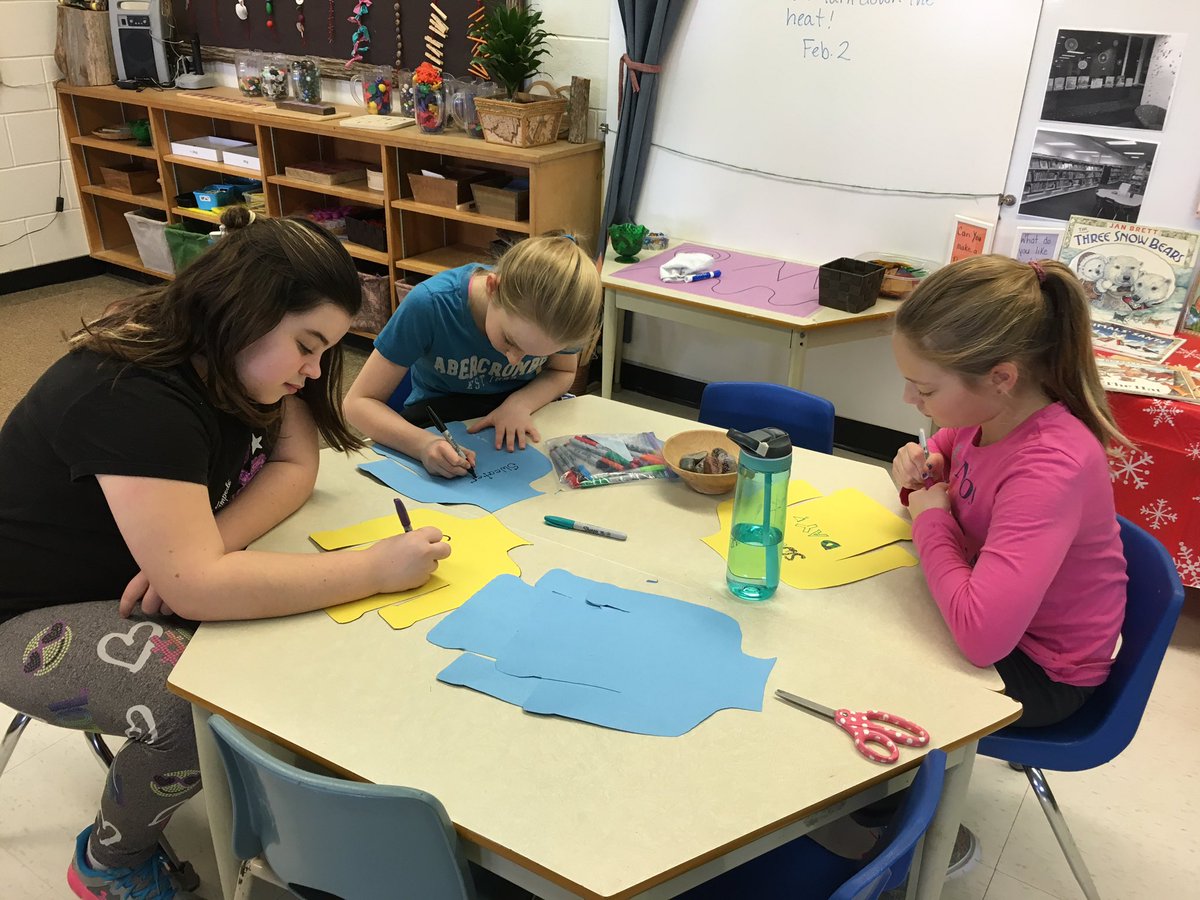 We are working hard on our Sweater Day (Feb 2) and Boomerang Lunches (every Wed starting Feb) posters! More information in Feb newsletter👍🏼