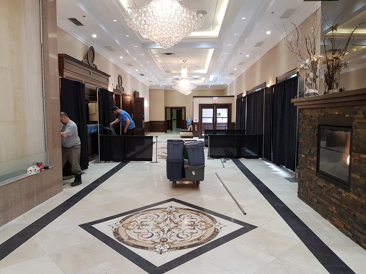 RoyalWedShow's tweet photo. Set up is underway! Big thanks to #Roy-AlRentals for their hard work. https://t.co/8JoTEmp373