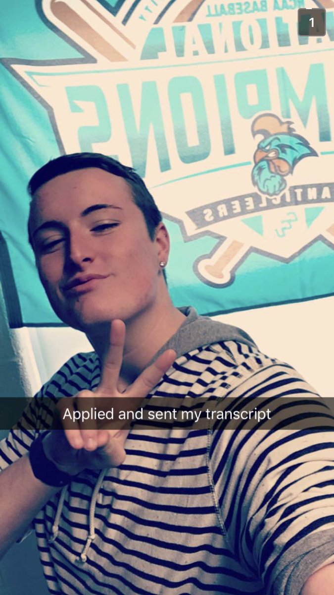 daisyd___'s tweet photo. so excitedππππ #lethimincoastal #bringbackAustin #wewantAustin @auspatton https://t.co/cQD5CuXcfp