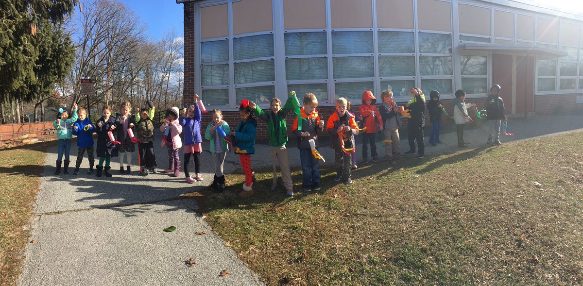 Mrs. Schlissler tweet media