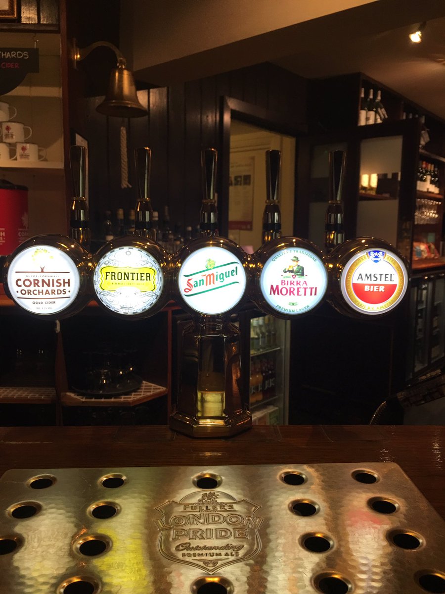 HampshireHogPO8's tweet image. And more bar fonts! #hampshirehog #hoghotel #bar #fullers #clanfield