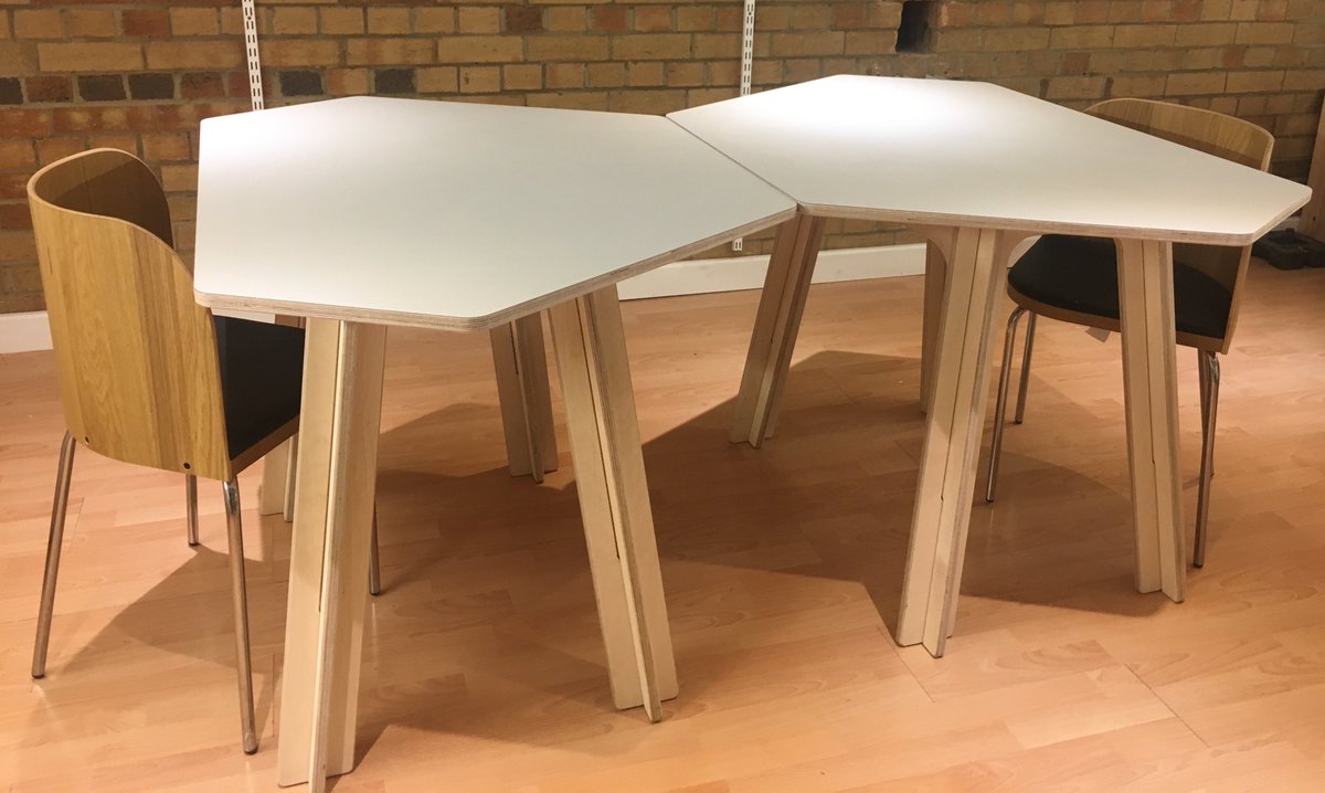 ModoolaShop's tweet photo. #Modoola Smart #Furniture: Reinventing the desk. Conventional working desks have been built, 100% flexible and made to order just for you! https://t.co/rbmHuWmPRE