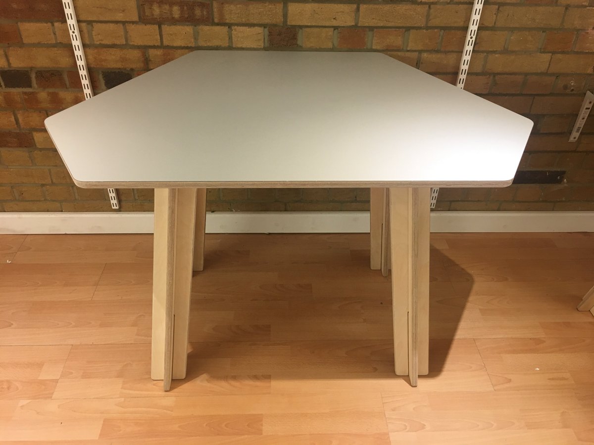 ModoolaShop's tweet photo. #Modoola Smart #Furniture: Reinventing the desk. Conventional working desks have been built, 100% flexible and made to order just for you! https://t.co/rbmHuWmPRE
