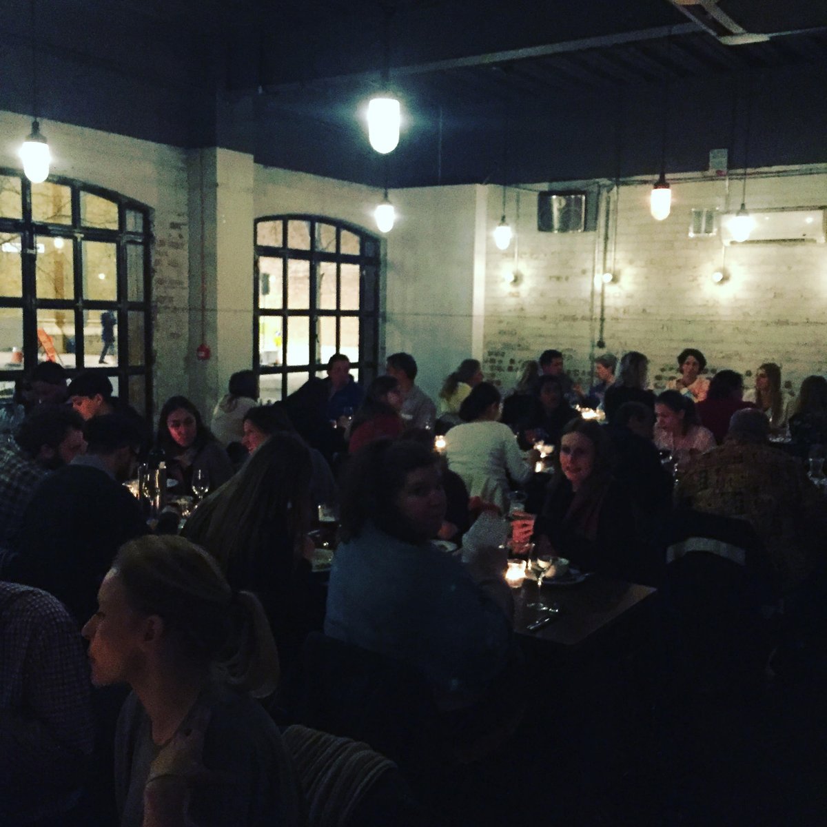 BermondseyYard's tweet photo. The #BermondseyYardCafe packed out! #BYC #YouKnowWhereItsAt #BermondseyStreet #SE1 @LostRiversBrew @LondonFoodies @LDN_Foodie @london_foody https://t.co/id3zEX3Ml3