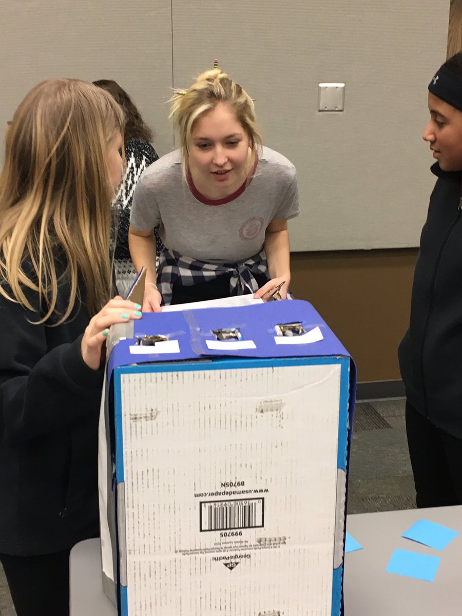 StaceySnyder's tweet image. @WaterlooSchools @OrangeTigersWLO student #inventors #creativethinking #advancedprograms @ortmansh @tarathomasPR