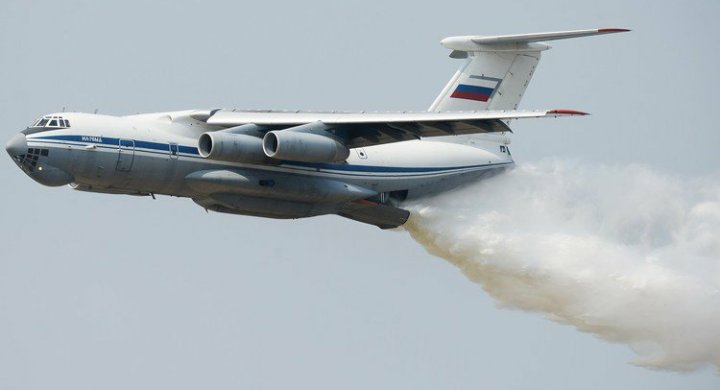 ElFelipe17's tweet photo. El avión ruso que llegará en ayuda
se llama "llyushin II-76"
y bueno,aquí ya le pusieron "El Luchín"
Amo mi país 😂😂😂 https://t.co/cOAoNsjMno