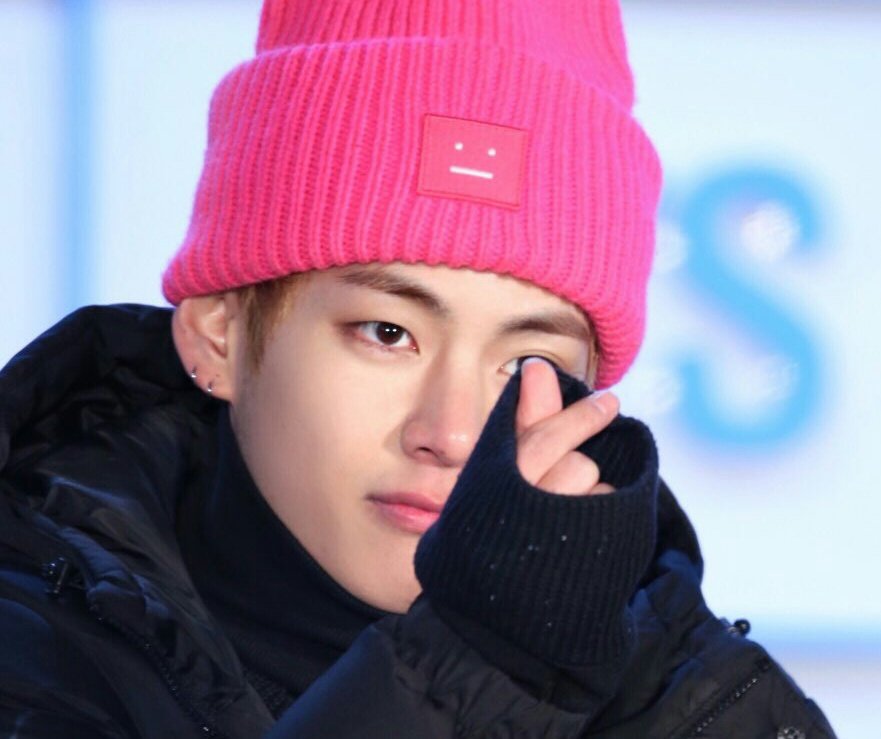 jongkuuk_twt's tweet photo. 30. My pict and june [28/01]

"happy second mensiv my baby huey sweety, i love u" https://t.co/GDaRTYpUDb