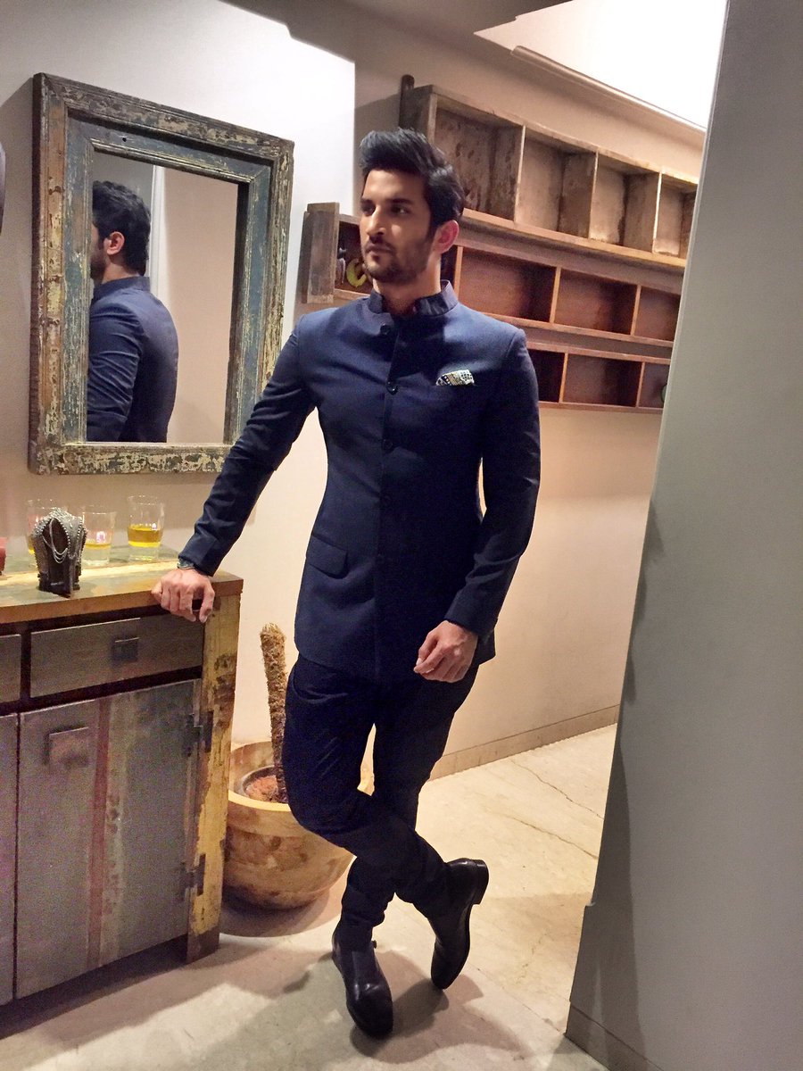 vainglorious_in's tweet photo. @itsSSR for an event this evening

https://t.co/zJOQ3d1JxQ https://t.co/Jg6lq4Yy6W
