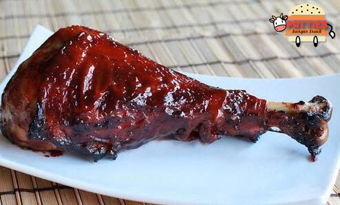 Por fin llego el día !  MAÑANA los esperamos en <a href="/HuertoRomaVerde/">RomaVerde</a> en A LA BURGER FEST 2 !! pueden llegar en Eco Bici, Metro o Auto !!