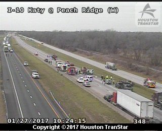 2 people die, another critically hurt Friday in head-on crash on I-10 in Waller County. 
chron.com/news/houston-t…