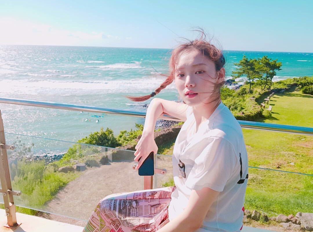 lee sung kyung 이성경 pics tweet media