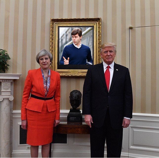 C3MiR4sW8AYFkfI.jpg:large