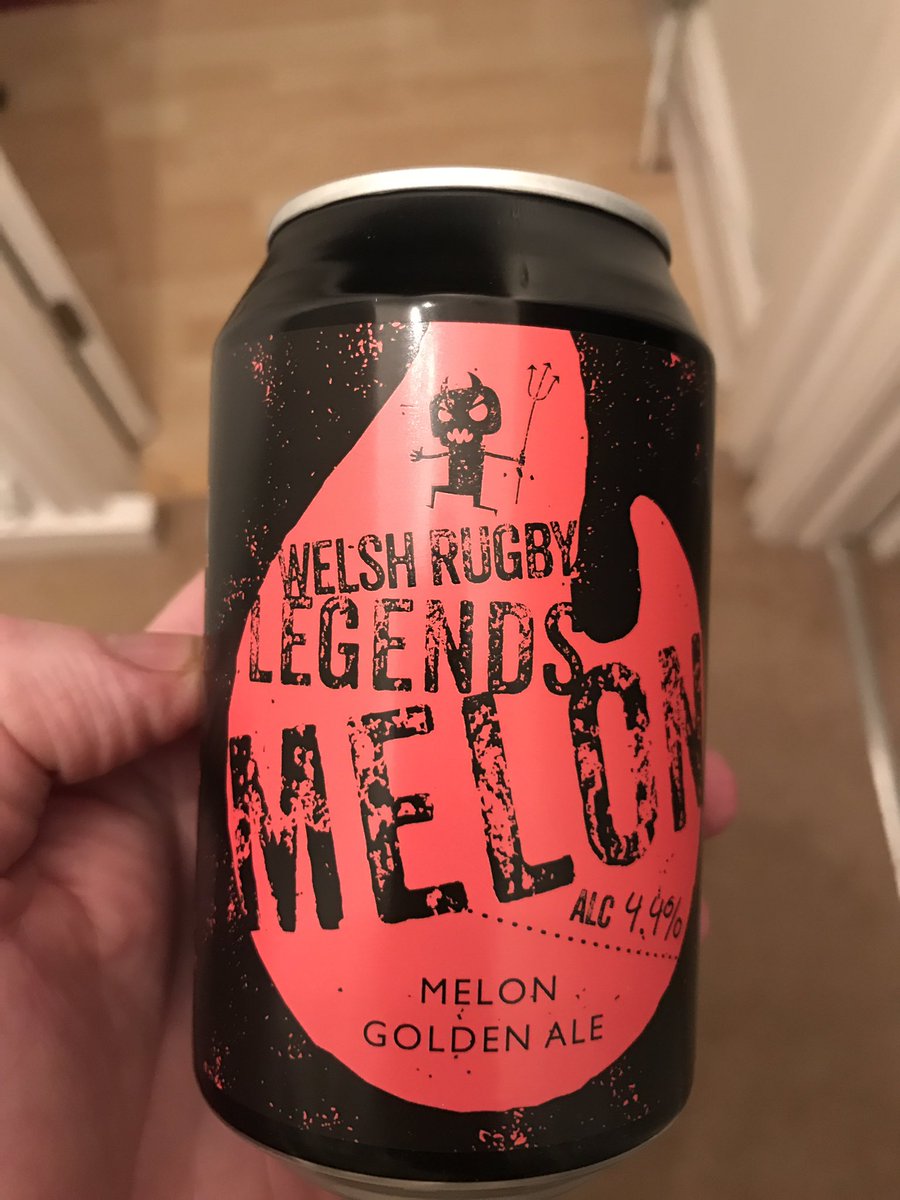 ogmorebeach's tweet photo. #aleoftheweek at #ogmorebysea village shop by @craftydevilbrew ready for #RBS6Nations a great ale https://t.co/ZjXSupYVRI