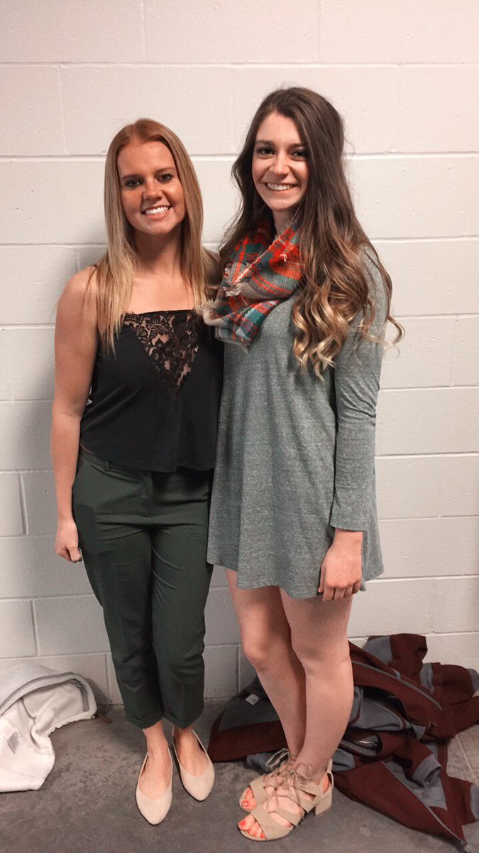Miranda_panda22's tweet photo. Quick transformation for this game...Tip off is at 1:00!! #beatCUAA #CIT2017 @Lauren_Ash_Orr https://t.co/DVAAb660Ac