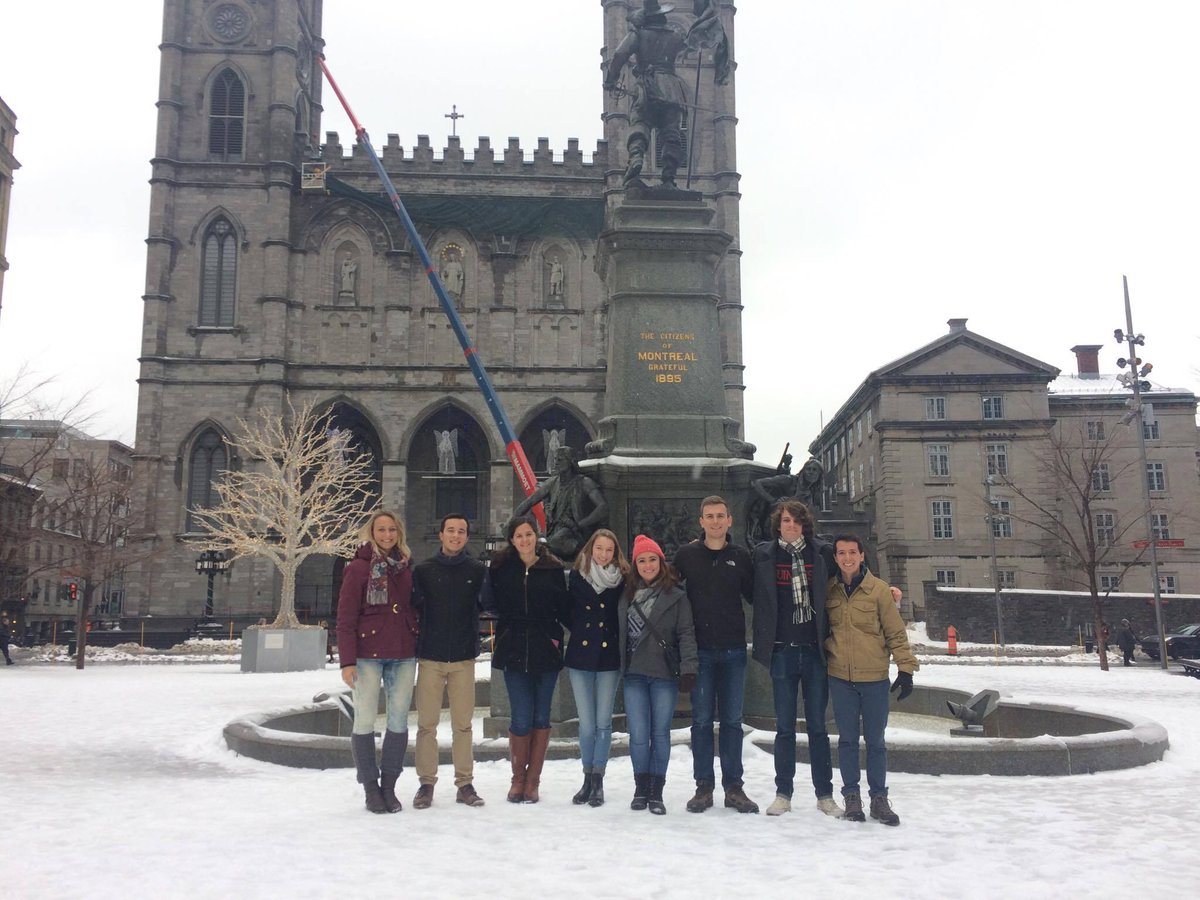 UF_MUN's tweet photo. It looks like our team at @McMUN2017 is having *snow* much fun! https://t.co/MbdxJurHHX