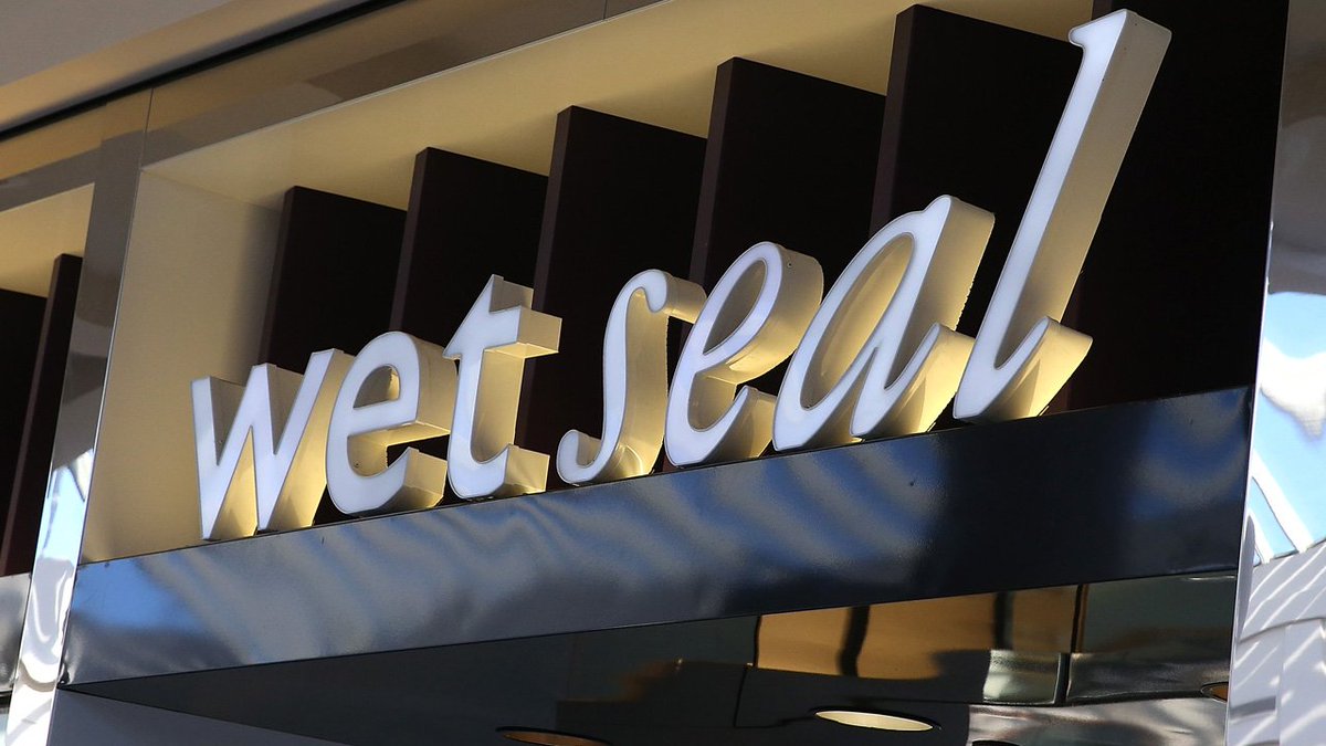 Once-popular in the 90's, teen retailer #WetSeal to close all stores bit.ly/2k12zRZ https://t.co/UGUBBca75B