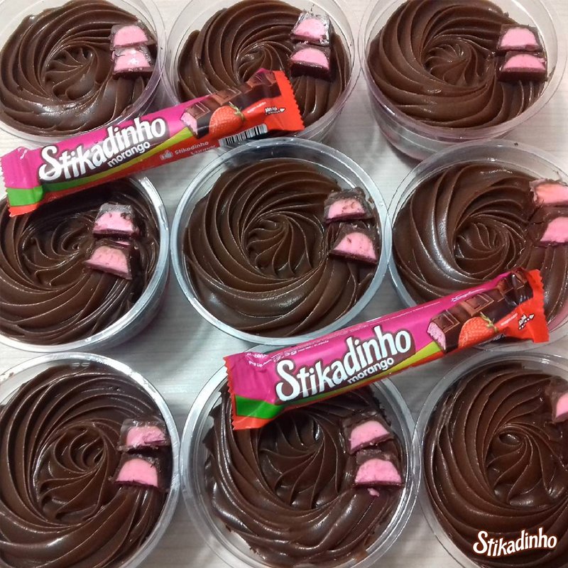 Stikadinho's tweet photo. Nove bolinhos de Stikadinho no potinho da @edocebypatricia valem:
( )1 like do crushzinho
( )1 folga do chefinho 
( )1 vale mil Stikadinhos https://t.co/PxaIJylHE7