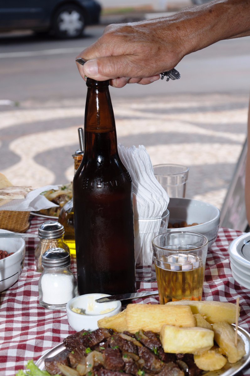 Vamos falar de coisa de boa. Vamos falar de ciência e cerveja! goo.gl/RbjG4V