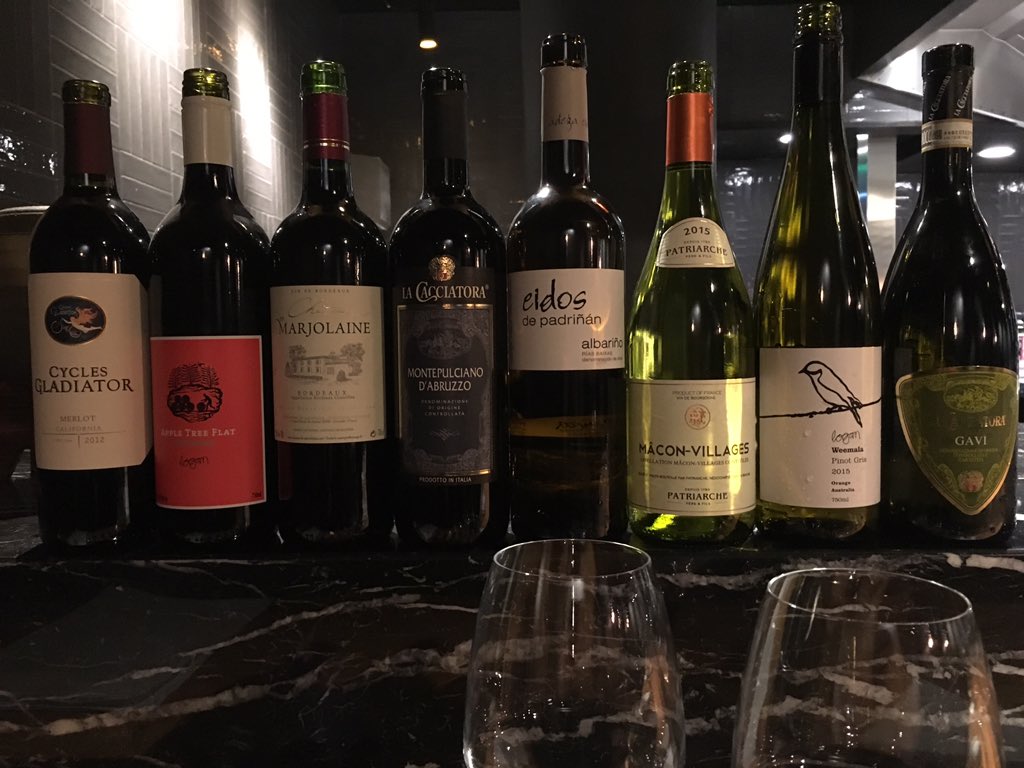 New wines for <a href="/sakaguraldn/">Sakagura</a> list. Wow the <a href="/LoganWines/">Logan Wines</a> Weemala Pinot Gris goes so well with the mackerel!! <a href="/gladiatorwine/">Cycles Gladiator</a> Merlot rocking it.