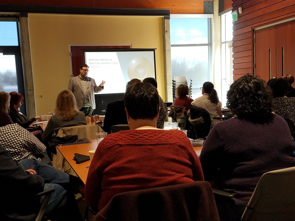 1stClassComm's tweet image. Learning about 2017 online/social media trends from @mkokc at @iabcarkansas