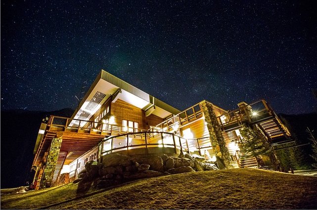 CMH Heli-Skiing & Summer Adventures tweet media