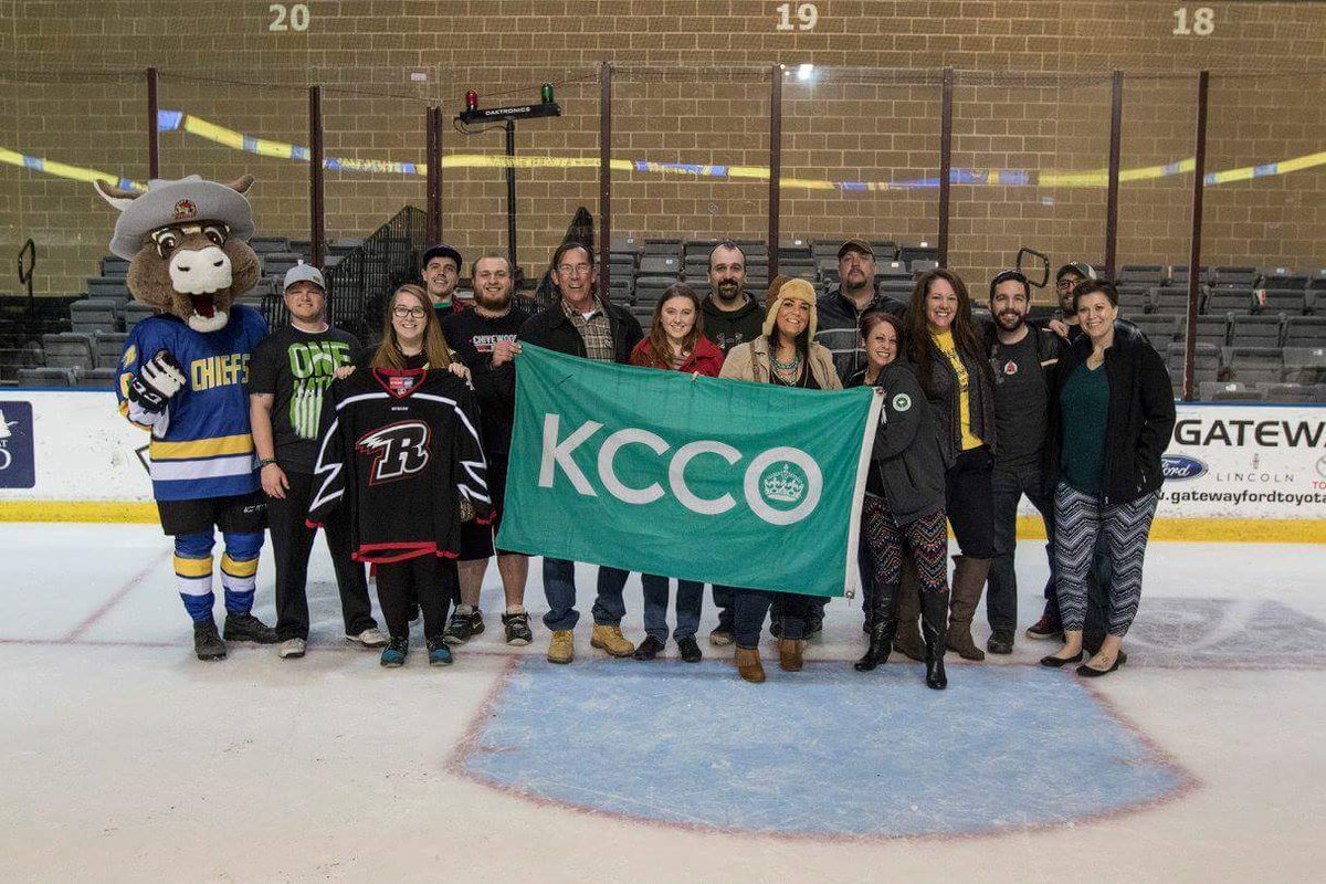 ChiveOnSoDak's tweet photo. Saturday night shenanigans. Rush Game. https://t.co/hWWP1O7kRh
