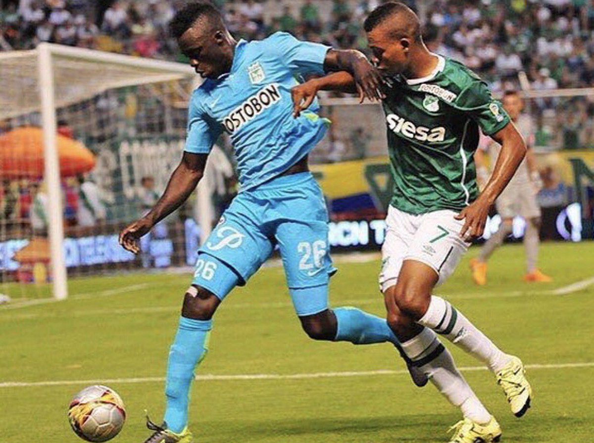 daosanchez26's tweet photo. #TBT hace un año Bonitos recuerdos 💪🏽💪🏽 https://t.co/SpCefEc3Cm