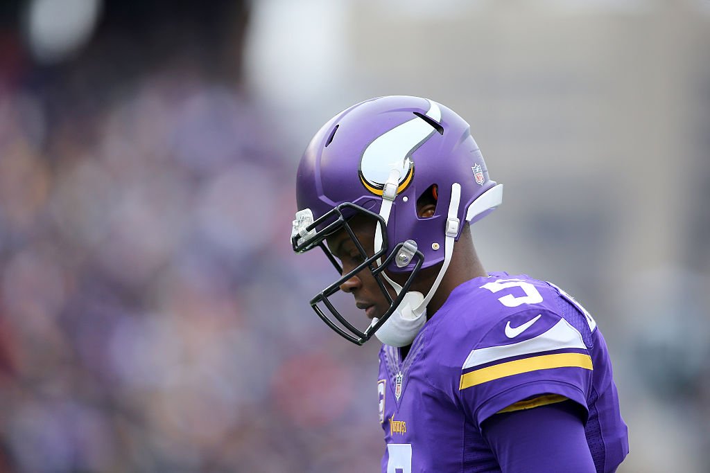 BleacherReport's tweet photo. Vikings QB Teddy Bridgewater (knee) is reportedly expected to miss the entire 2017 season https://t.co/nVjkfi1Nxn https://t.co/26WxQlwfrz